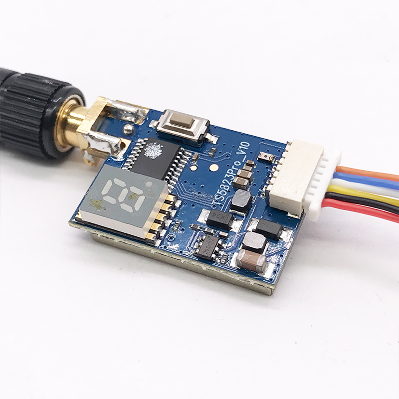 EWRF TS5823 Pro 200mW/600mW Vi - Drone Racing Camera recensie en prijs